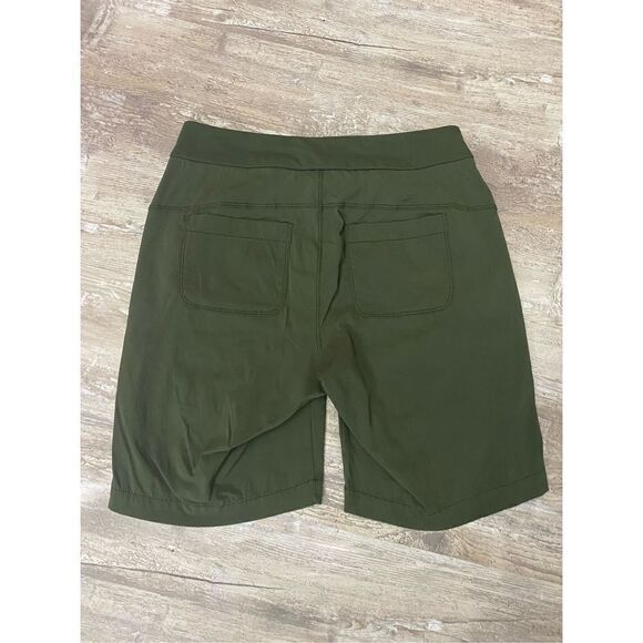 Athleta Women's Shorts Front Zipper Pockets Lightweight Quick Dry Women’s Sz 2 - Picture 4 of 4